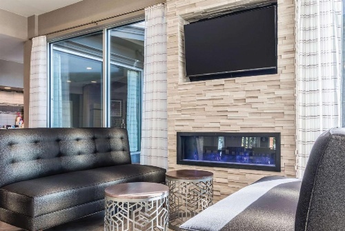 La Quinta Inn & Suites by Wyndham Shreveport Airport image 36