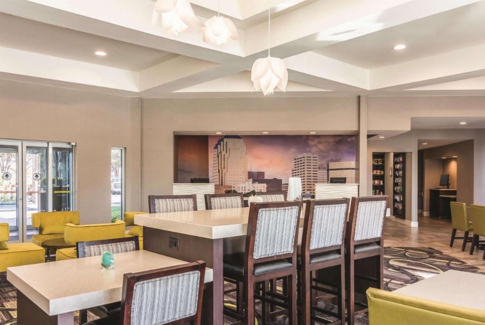 La Quinta Inn & Suites by Wyndham Shreveport Airport Image 38